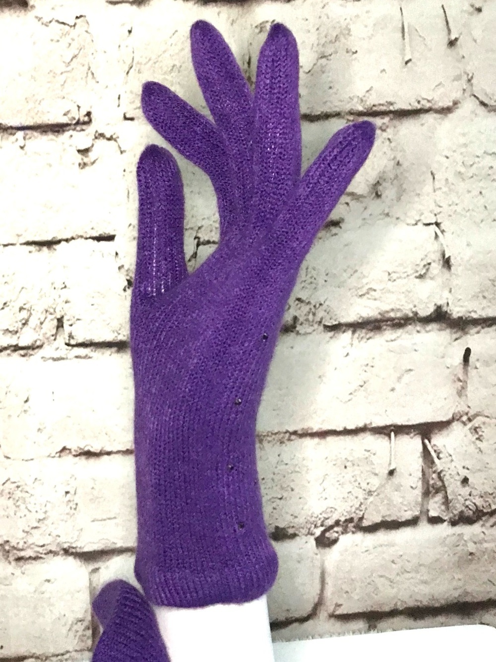 NWT Embellished PURPLE Knit Gloves One size 1 Pair NEW WITH TAGS - Picture 4 of 7